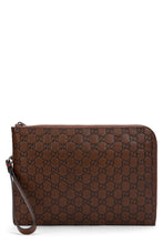 Carica l'immagine nel visualizzatore di Gallery, Borsa Pouch GG Emblem in pelle
