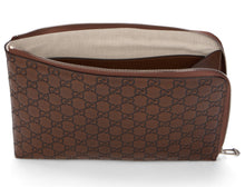 Carica l'immagine nel visualizzatore di Gallery, Borsa Pouch GG Emblem in pelle
