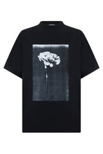 Carica l'immagine nel visualizzatore di Gallery, T-shirt con grafica
