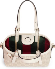 Carica l'immagine nel visualizzatore di Gallery, Mini borsa GG Emblem
