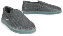 Load image into Gallery viewer, Slip-on sneakers in woven leather
