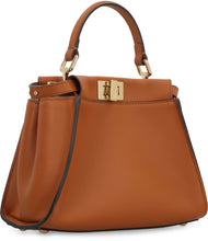 Carica l'immagine nel visualizzatore di Gallery, Borsa Peekaboo mini in pelle
