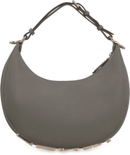 Carica l'immagine nel visualizzatore di Gallery, Hobo-bag Fendigraphy in pelle
