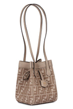 Carica l'immagine nel visualizzatore di Gallery, Mini-bag Fendi Origami
