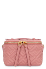 Carica l'immagine nel visualizzatore di Gallery, Mini bag Fendi Vanity in pelle

