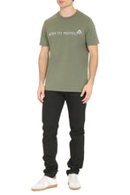 Carica l'immagine nel visualizzatore di Gallery, Moncler Born to Protect - T-shirt oversize con logo
