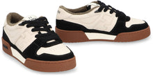 Carica l'immagine nel visualizzatore di Gallery, Sneakers low-top Fendi Match in suede
