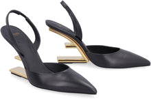 Carica l'immagine nel visualizzatore di Gallery, Slingback a punta Fendi First in pelle
