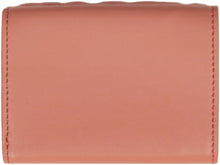 Carica l'immagine nel visualizzatore di Gallery, Micro portafoglio tri-fold Baguette in pelle
