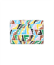 Carica l'immagine nel visualizzatore di Gallery, Portafoglio tri-fold in pelle
