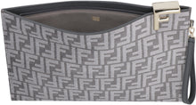 Carica l'immagine nel visualizzatore di Gallery, Pouch in tessuto jacquard FF nero
