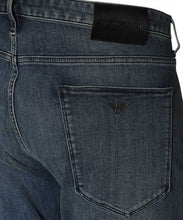 Carica l'immagine nel visualizzatore di Gallery, Jeans straight leg a 5 tasche
