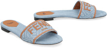 Carica l'immagine nel visualizzatore di Gallery, Slides Signature in denim
