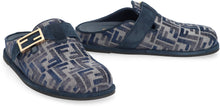 Carica l'immagine nel visualizzatore di Gallery, Sabot Fendi Feel in denim
