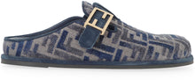 Carica l'immagine nel visualizzatore di Gallery, Sabot Fendi Feel in denim
