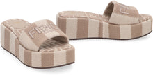 Carica l'immagine nel visualizzatore di Gallery, Slides Fendi Sunshine

