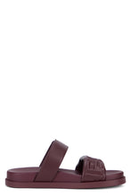 Carica l'immagine nel visualizzatore di Gallery, Sandalo Feel Fendi in nappa monogram
