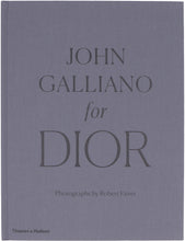 Carica l'immagine nel visualizzatore di Gallery, Libro John Galliano for Dior
