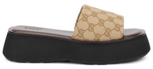 Carica l'immagine nel visualizzatore di Gallery, Slippers in tela
