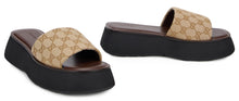 Carica l'immagine nel visualizzatore di Gallery, Slippers in tela
