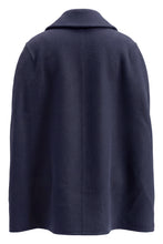 Carica l'immagine nel visualizzatore di Gallery, Cappotto in lana e cashmere con colletto in pelle intrecciata
