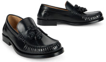 Load image into Gallery viewer, Loafers in leather with insert
