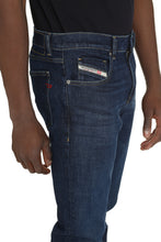 Carica l'immagine nel visualizzatore di Gallery, Jeans slim fit 2019 D-Strukt
