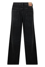 Carica l'immagine nel visualizzatore di Gallery, Pantaloni denim a gamba larga
