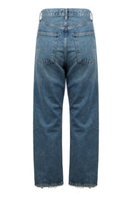 Load image into Gallery viewer, 5-pocket straight-leg jeans
