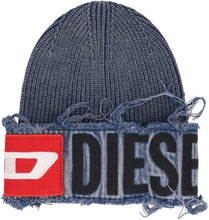 Carica l'immagine nel visualizzatore di Gallery, Cappello k-frok in maglia

