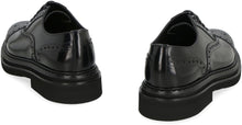 Carica l'immagine nel visualizzatore di Gallery, Scarpe stringate in pelle

