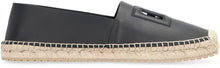 Carica l'immagine nel visualizzatore di Gallery, Espadrillas in pelle
