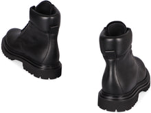 Load image into Gallery viewer, Leather lace-up boots
