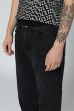 Carica l'immagine nel visualizzatore di Gallery, Jeans straight leg 90'S a 5 tasche
