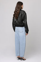 Carica l'immagine nel visualizzatore di Gallery, Jeans straight leg Balloon a 5 tasche
