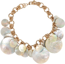 Carica l'immagine nel visualizzatore di Gallery, Collana con charms
