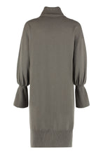 Carica l&#39;immagine nel visualizzatore di Gallery, Abito dolcevita in maglia
