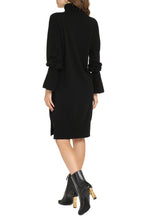 Carica l&#39;immagine nel visualizzatore di Gallery, Abito dolcevita in maglia
