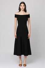 Carica l&#39;immagine nel visualizzatore di Gallery, Abito in maglia
