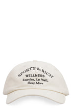 Carica l'immagine nel visualizzatore di Gallery, Cappello da baseball Wellness Studio
