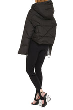 Load image into Gallery viewer, Khris Puffer hooded down jacket
