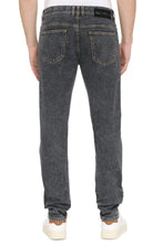 Carica l'immagine nel visualizzatore di Gallery, Jeans slim fit a 5 tasche
