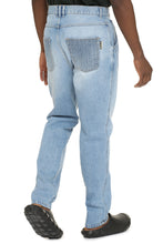 Carica l'immagine nel visualizzatore di Gallery, Jeans straight leg a 5 tasche
