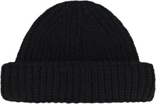 Carica l'immagine nel visualizzatore di Gallery, Cappello in maglia a costine
