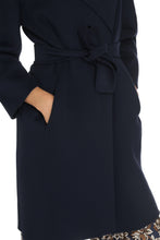 Load image into Gallery viewer, Arona virgin wool coat
