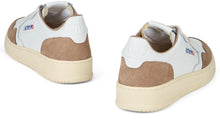 Carica l'immagine nel visualizzatore di Gallery, Sneaker Medalist Aulm in pelle e suede
