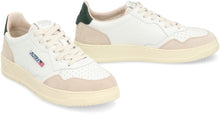 Carica l'immagine nel visualizzatore di Gallery, Sneakers low-top Medalist
