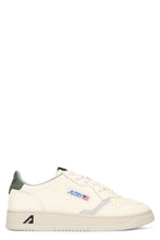 Load image into Gallery viewer, Medalist leather low-top sneakers

