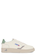 Load image into Gallery viewer, Sneakers Medalist low-top in leather
