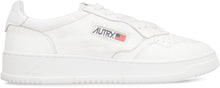 Carica l'immagine nel visualizzatore di Gallery, Sneakers low-top Medalist  in pelle

